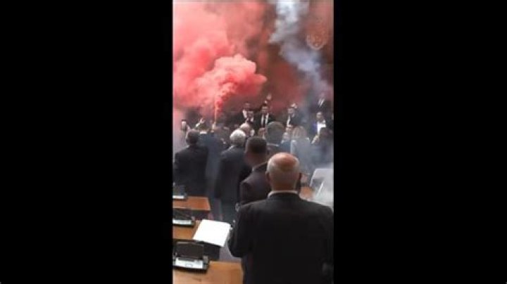 Are smoke bombs illegal in Australia?